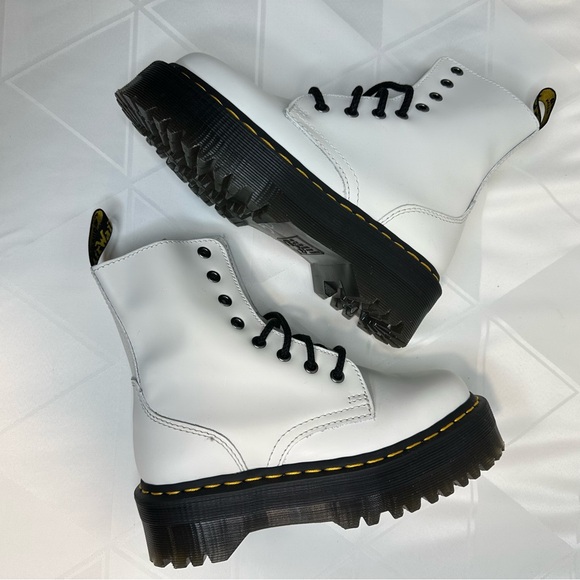 Dr. Martens Shoes - Dr. Martens Jadon Unisex White Leather Platform Boots  Size 4 MSRP $210 NEW